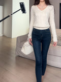 Silky Wool White V-Necked Jasmine Knitted Shirt Long Sleeves Of The Bottom Sweater