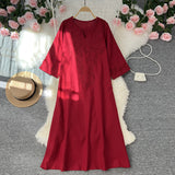 In The Autumn Of 2025, The New Ocean Court Wind Reduced The Age Of The V Lap Over The Knee Loose Thin Dress Large Skirt