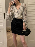 Soft Misty-Slender Lantern Sleeve Top French Temperament Ink Print V Collar Long Sleeve Short New Chinese Top