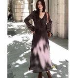 Sensing V Collar Wave Dot Dress Women's Autumn New Small Small And Well-Beautous Small Beauty Poofing Dress